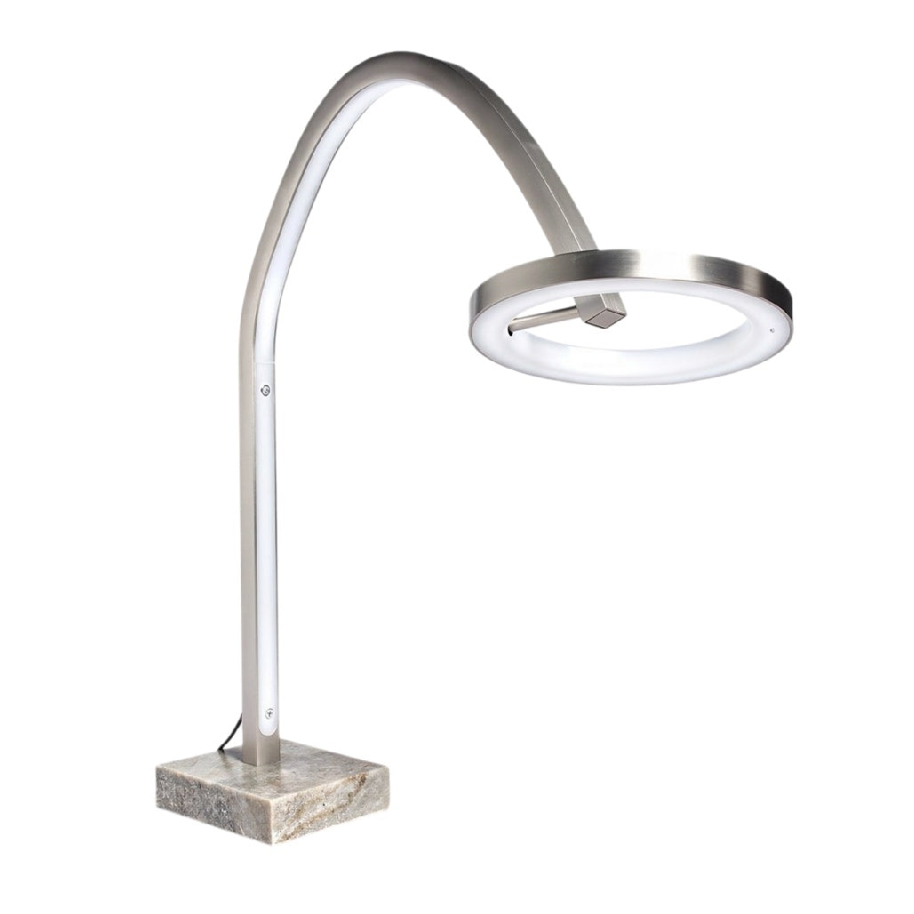 **Eenvoudige moderne bureaulamp met gebogen arm en ronde LED-lamp**